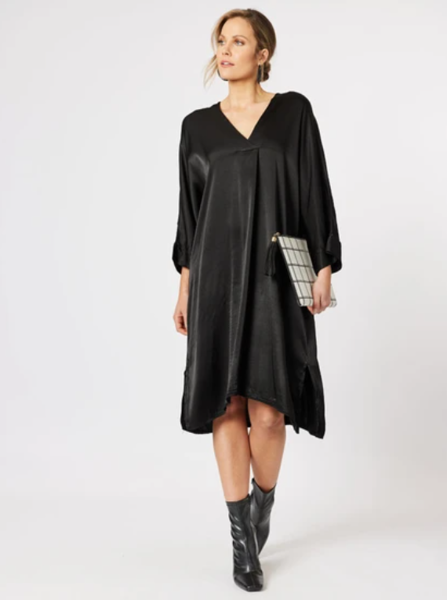 Moo Moo Sateen Dress - Black | Hammock & Vine