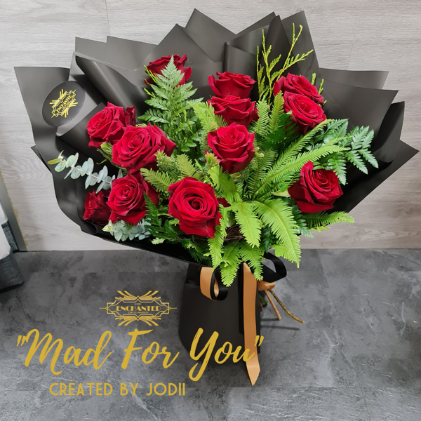 "Mad For You" | A Dozen Classic Deluxe Red Roses