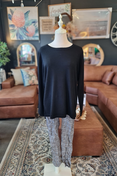 Merino Round Neck Sweater - Black | Seesaw