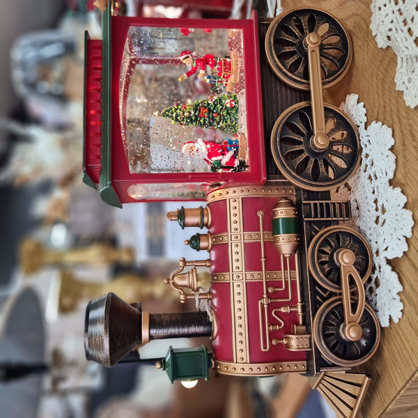 Christmas Traditional Train | Snow Globe